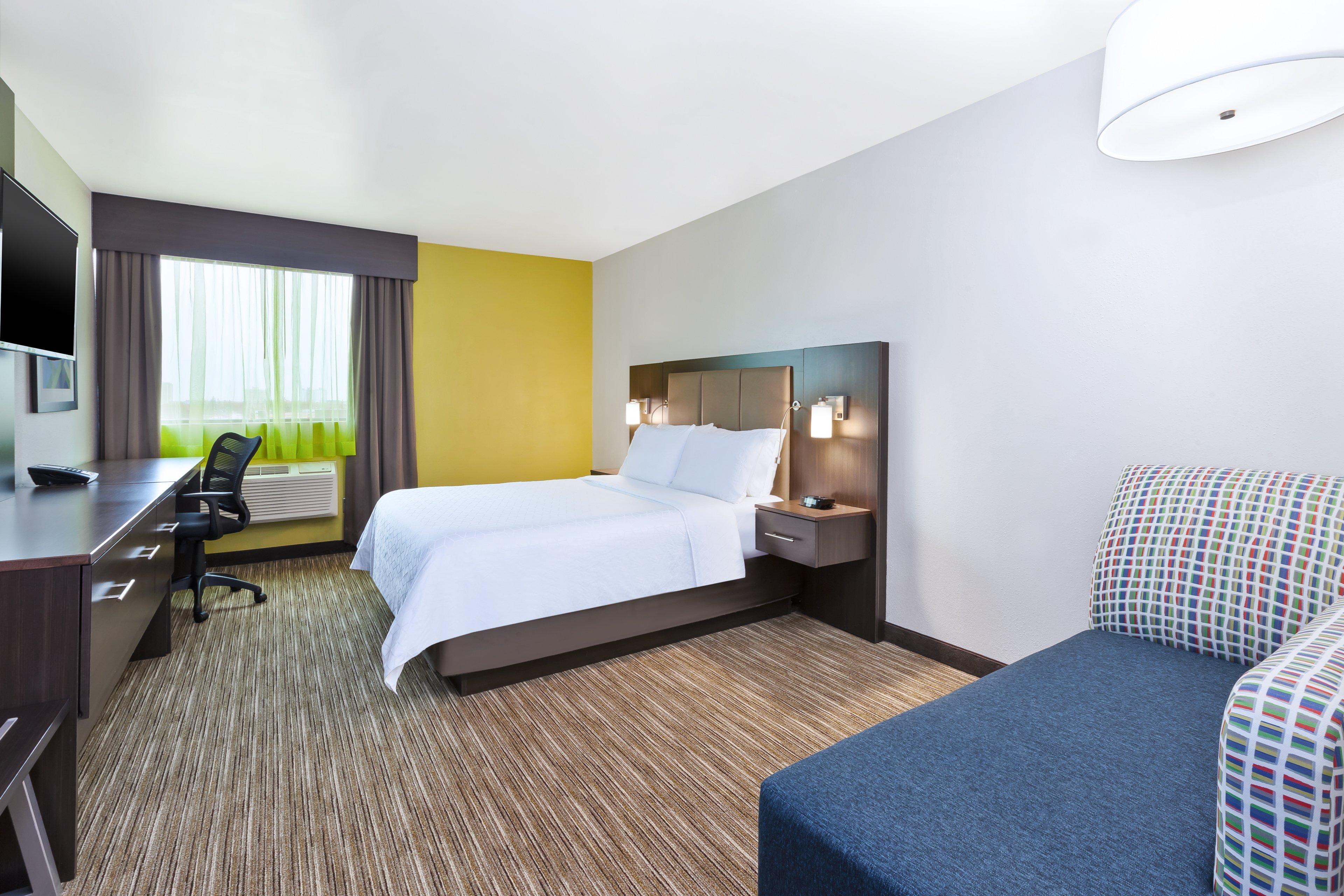 Holiday Inn Express Winnipeg Airport - Polo Park By Ihg Экстерьер фото