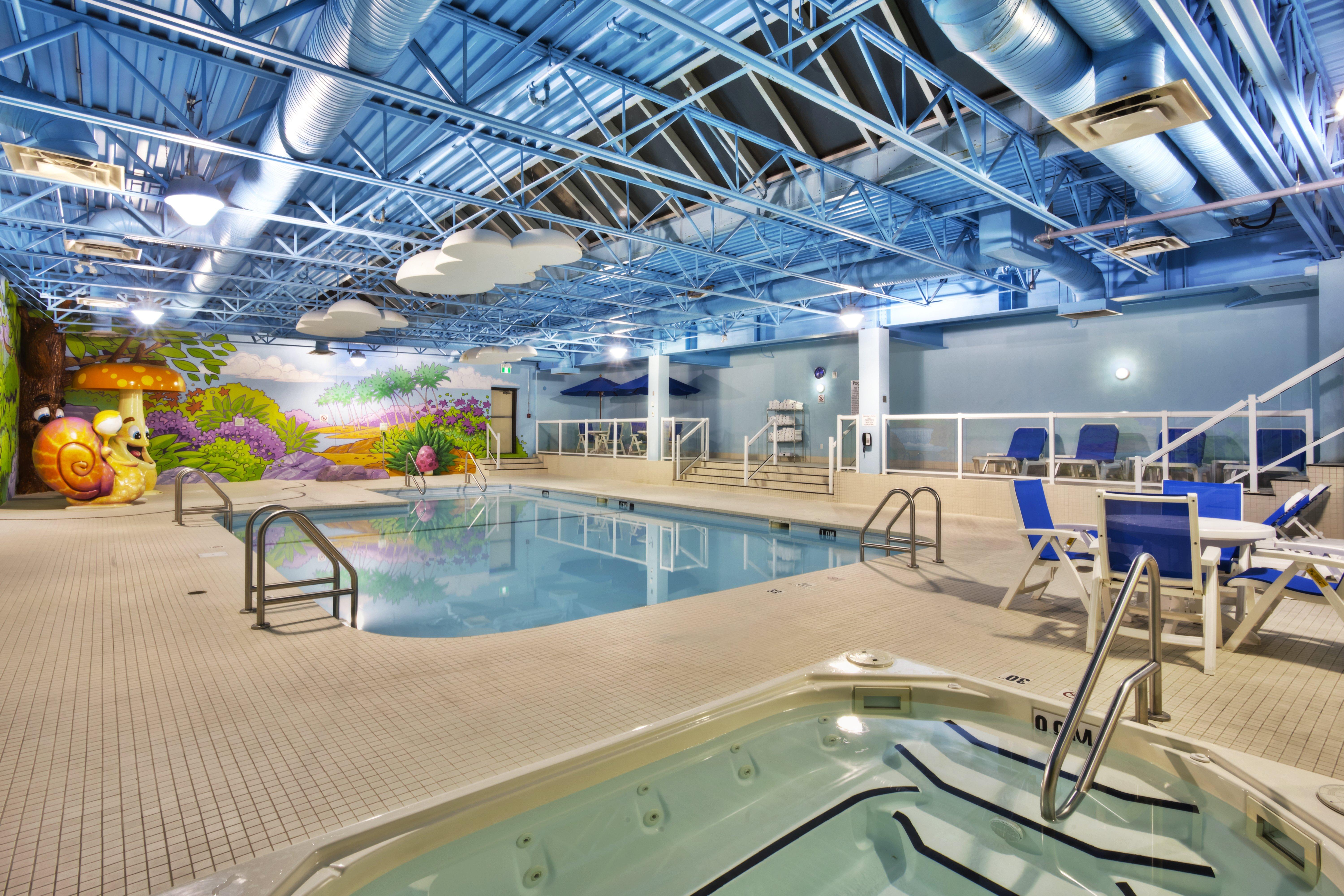 Holiday Inn Express Winnipeg Airport - Polo Park By Ihg Экстерьер фото