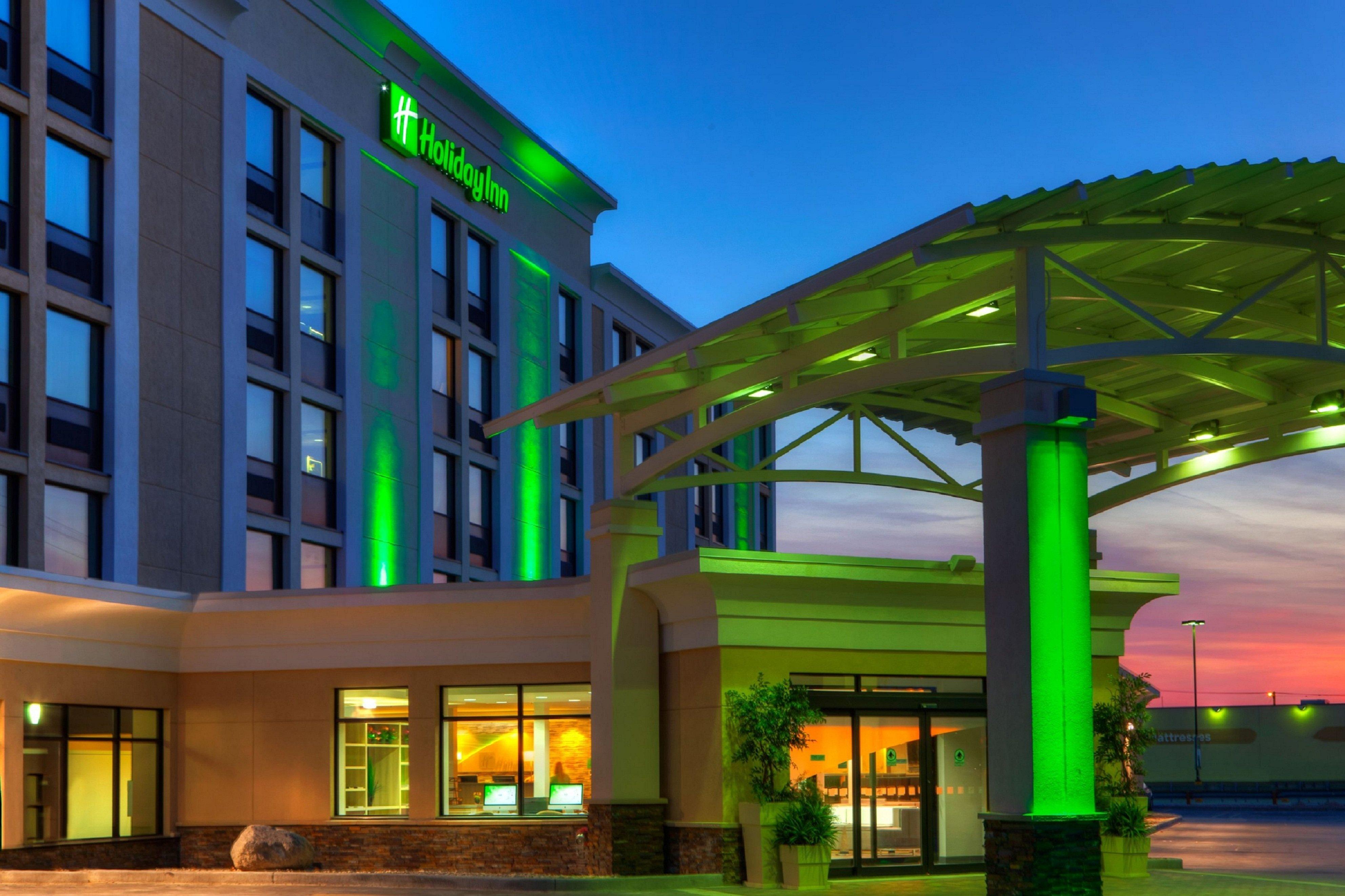 Holiday Inn Express Winnipeg Airport - Polo Park By Ihg Экстерьер фото